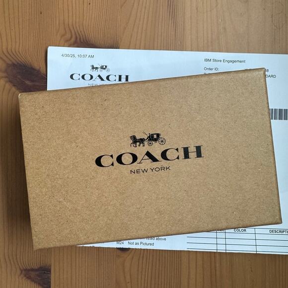 ❤️ Coach Boxed 3 In 1 Card Case Gift Set - Picture 9 of 10